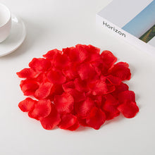 Load image into Gallery viewer, Artificial Rose Petals Decordovia
