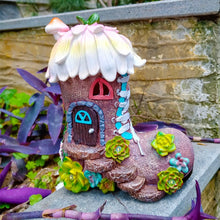 Load image into Gallery viewer, Brown Fairy Shoe House Solar Garden Ornaments
