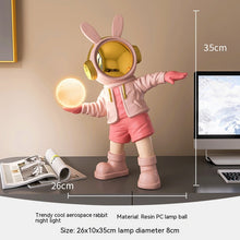 Load image into Gallery viewer, Astronaut Spaceman LED Lamp Decordovia
